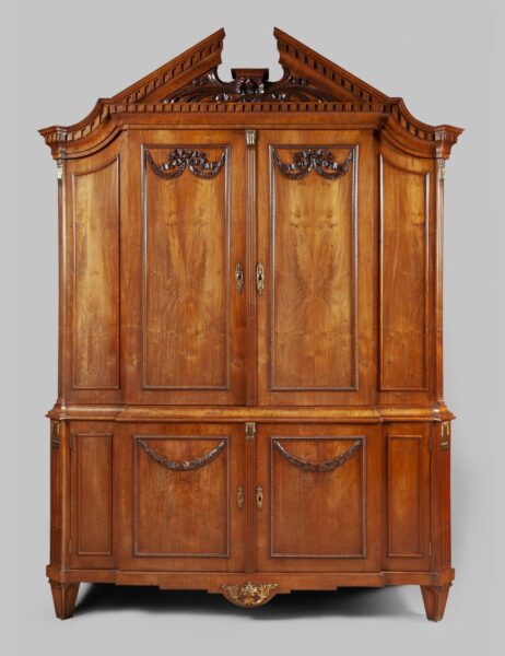 Louis XVI cabinet