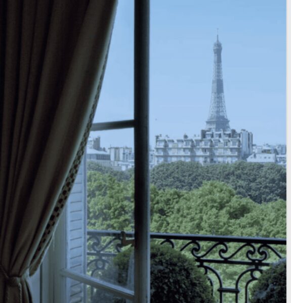 Pied a terre Paris Givenchy