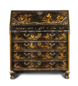 A Chinese Export Lacquer Bureau – final photos (6)