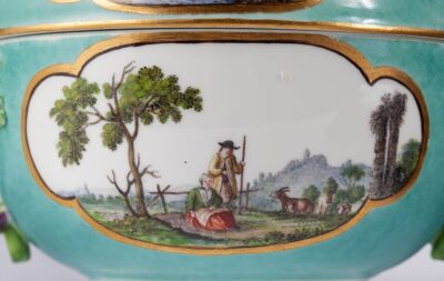 Meissen terrine detail 2