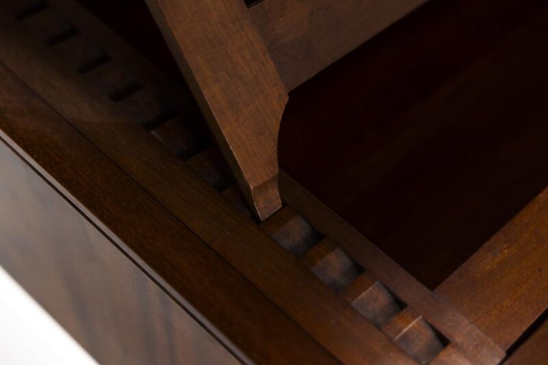 Mahogany architects table Chapuis – detail Mahogany architects table Chapuis – detail
