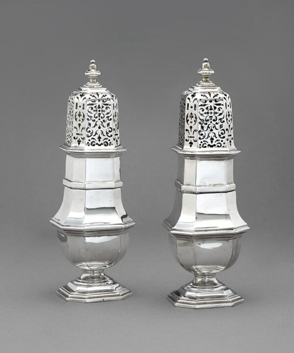 Set of silver castors by Albert de Thomese I